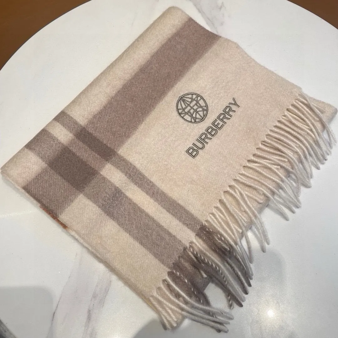 【BURBERRY  バーバリー】スカーフ32*180CM  241108