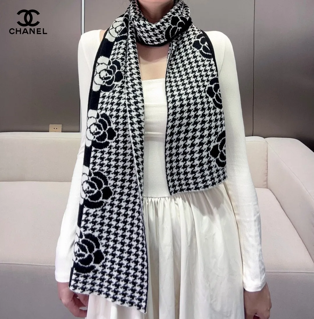 【CHANEL  シャネル 】スカーフ 33*180CM  241209