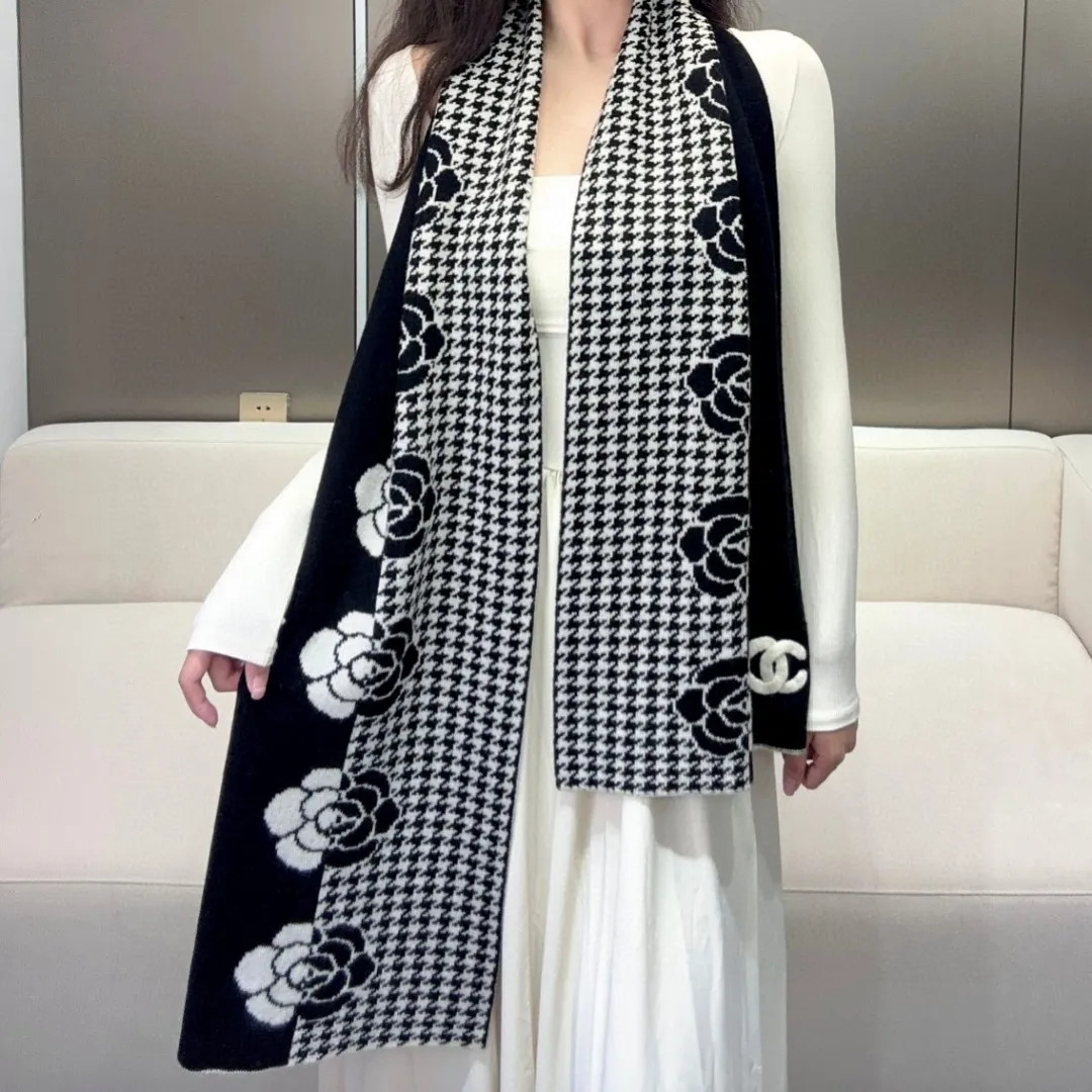 【CHANEL  シャネル 】スカーフ 33*180CM  241209