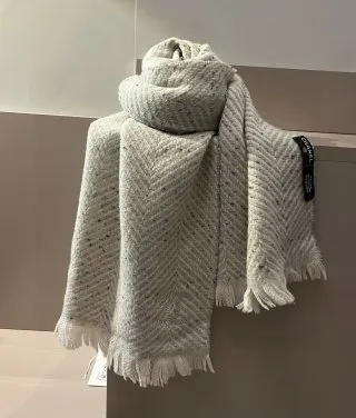 【CHANEL  シャネル 】スカーフ35*180CM  241209