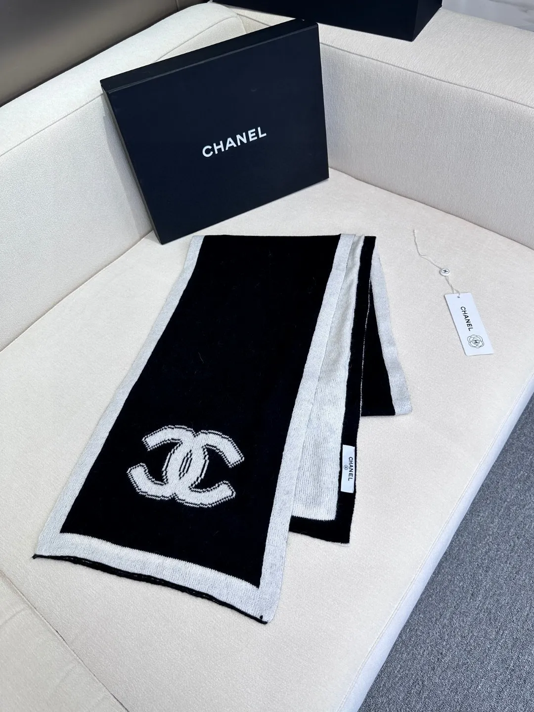 【CHANEL  シャネル 】スカーフ30*180CM  241209