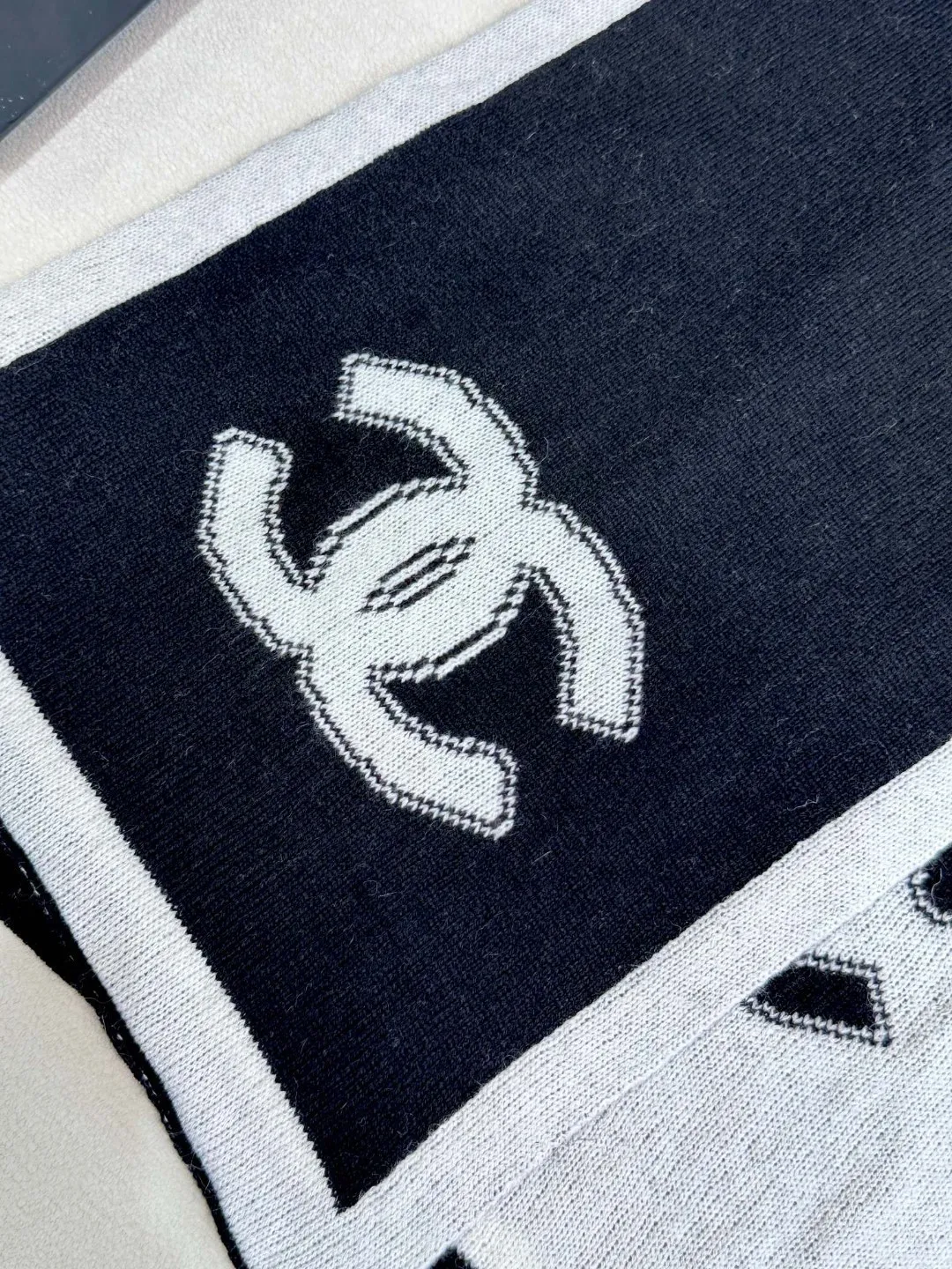 【CHANEL  シャネル 】スカーフ30*180CM  241209