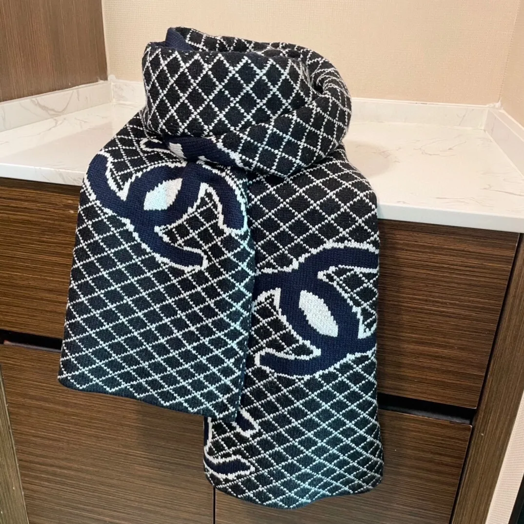 【CHANEL  シャネル 】スカーフ35*200CM  241209