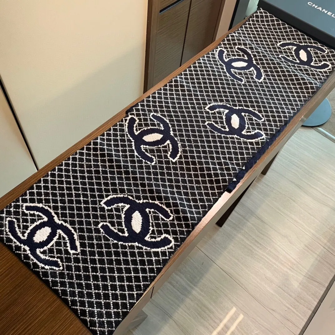 【CHANEL  シャネル 】スカーフ35*200CM  241209