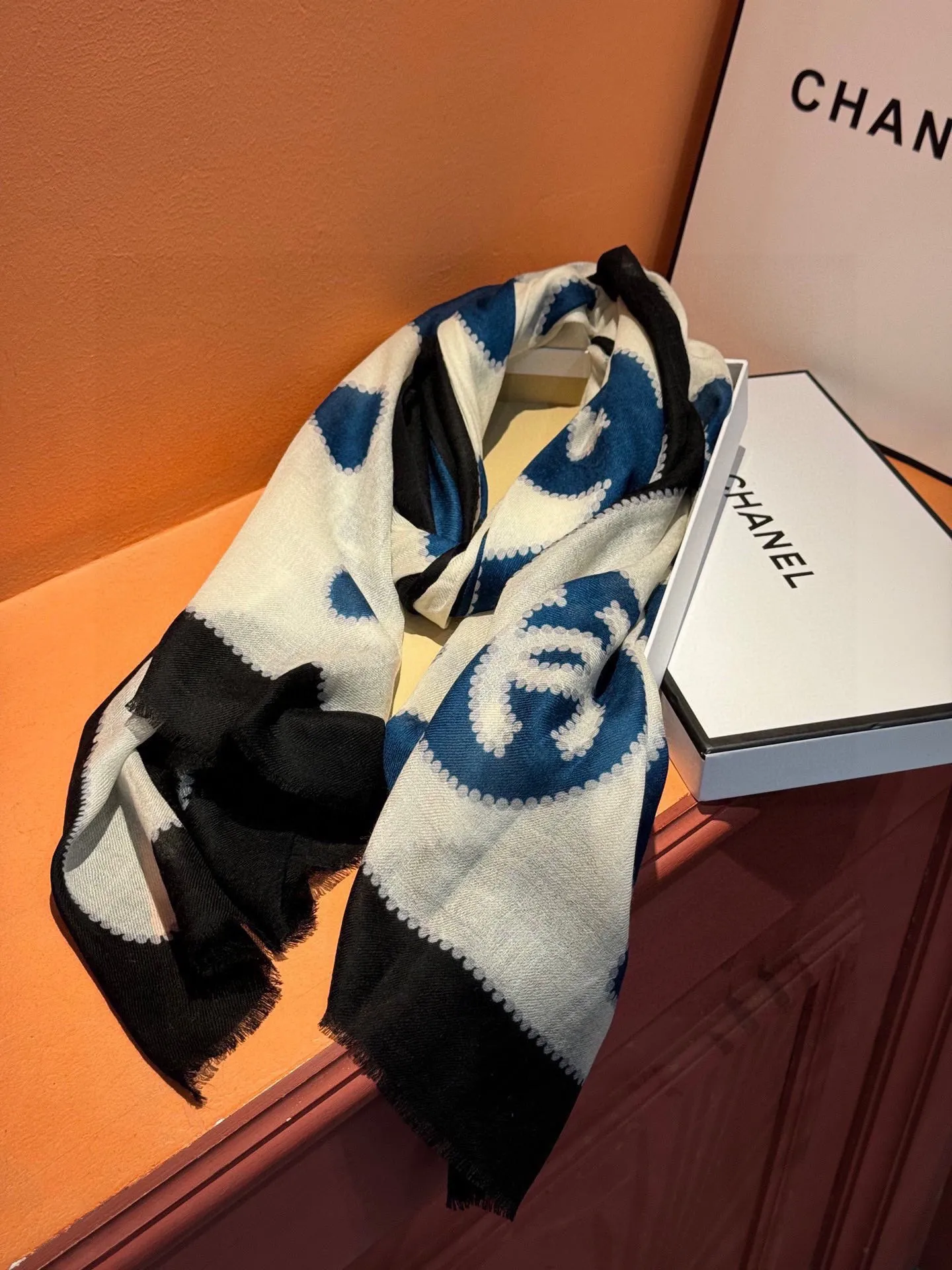 【CHANEL  シャネル 】スカーフ100*200CM  241209