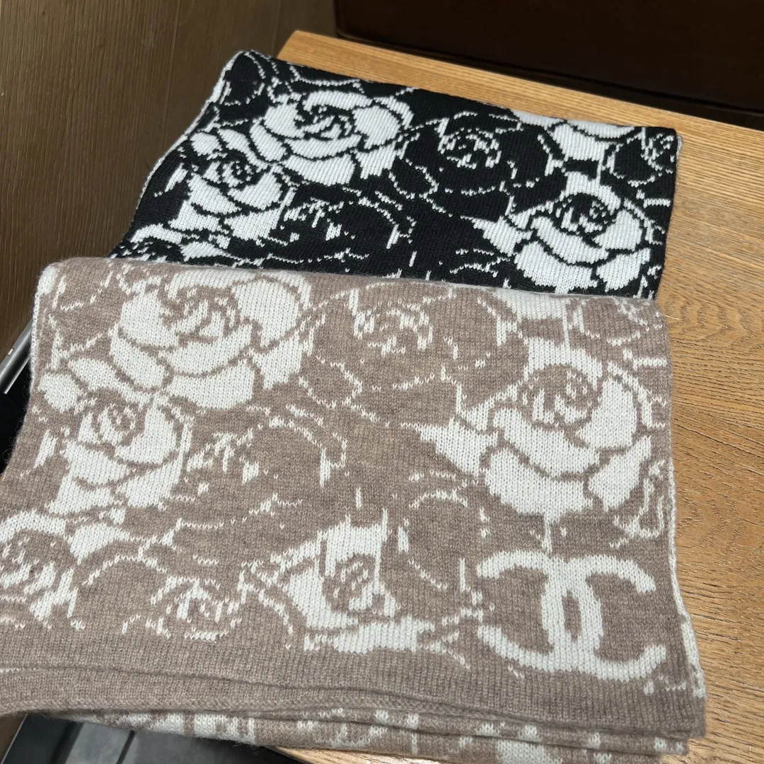【CHANEL  シャネル 】スカーフ80*200CM  241209