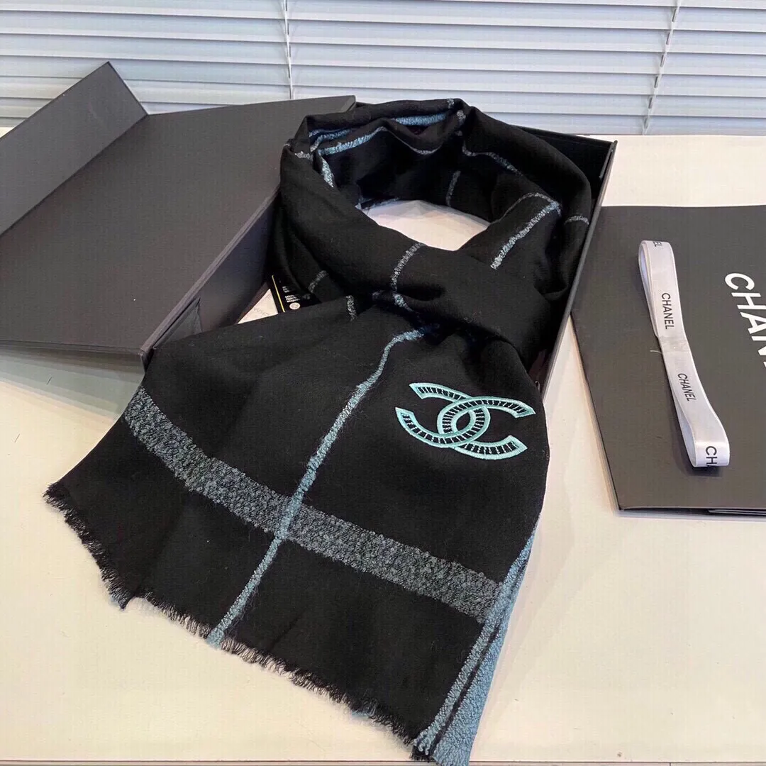 【CHANEL  シャネル 】スカーフ90*200CM 241107
