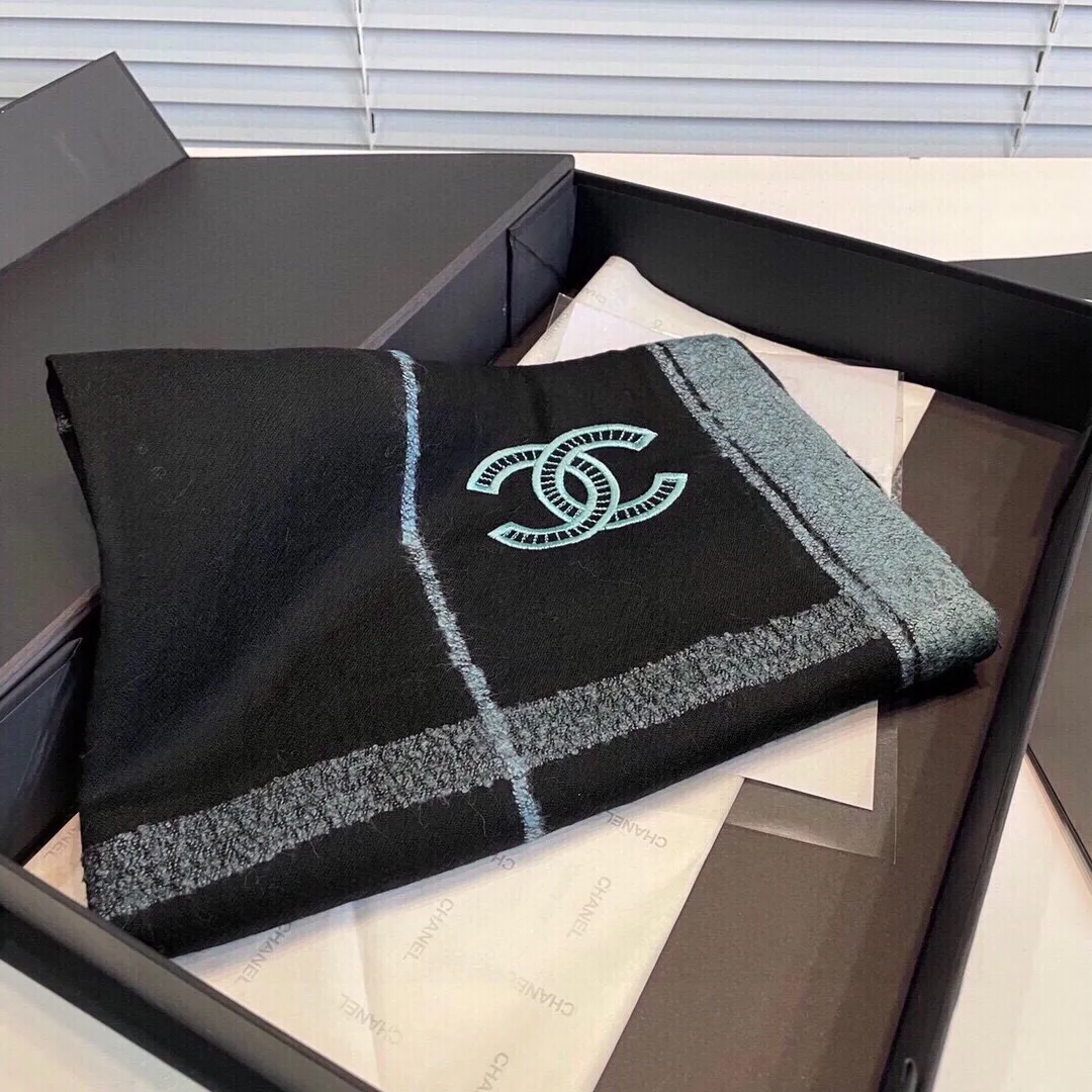 【CHANEL  シャネル 】スカーフ90*200CM 241107