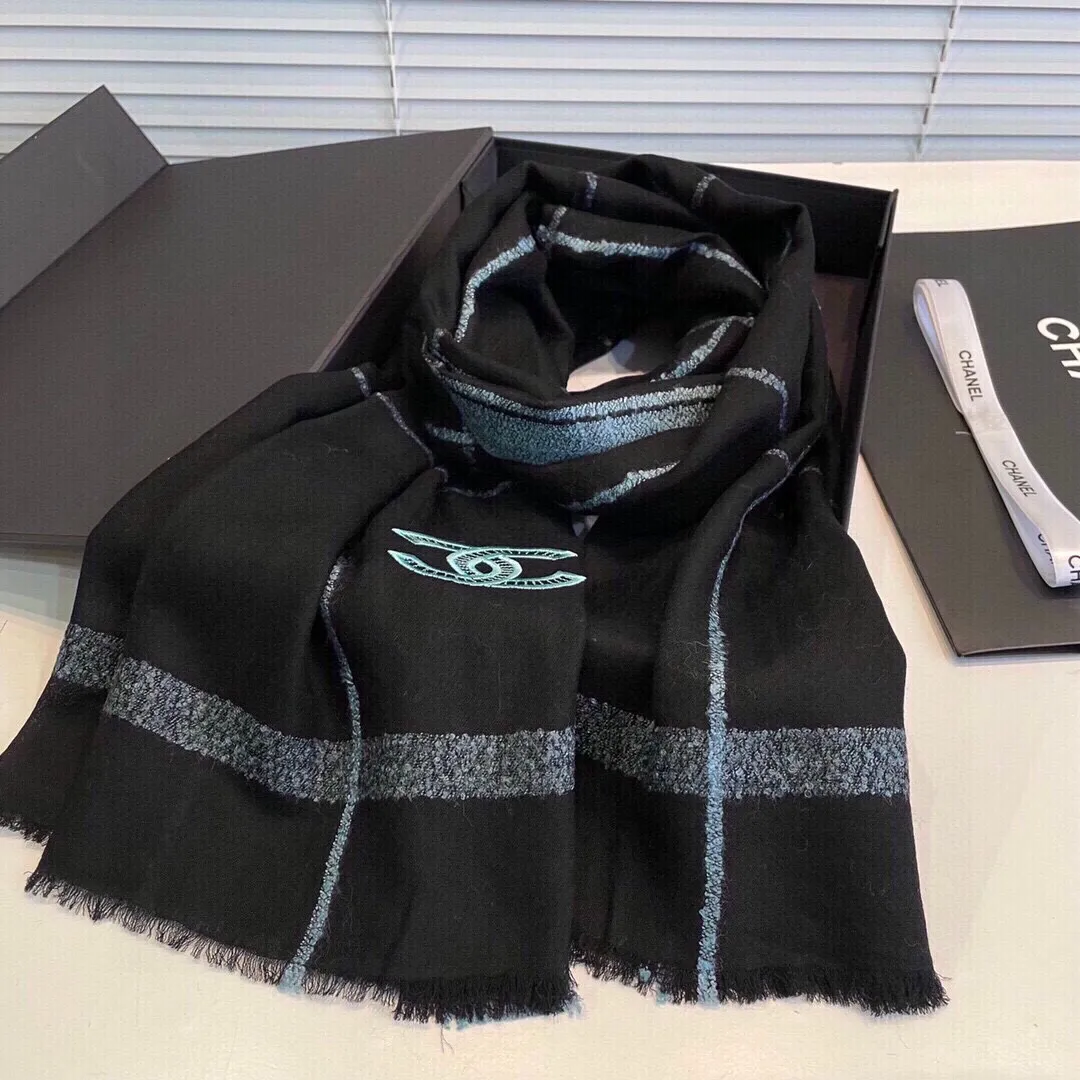 【CHANEL  シャネル 】スカーフ90*200CM 241107