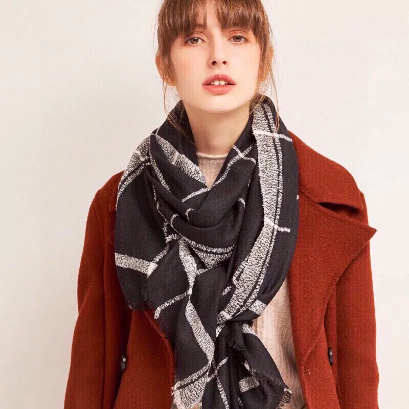 【CHANEL  シャネル 】スカーフ90*200CM 241107