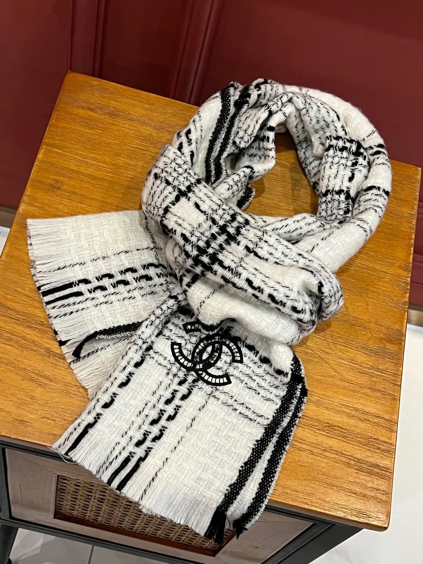 【CHANEL  シャネル 】スカーフ185*30CM 241107