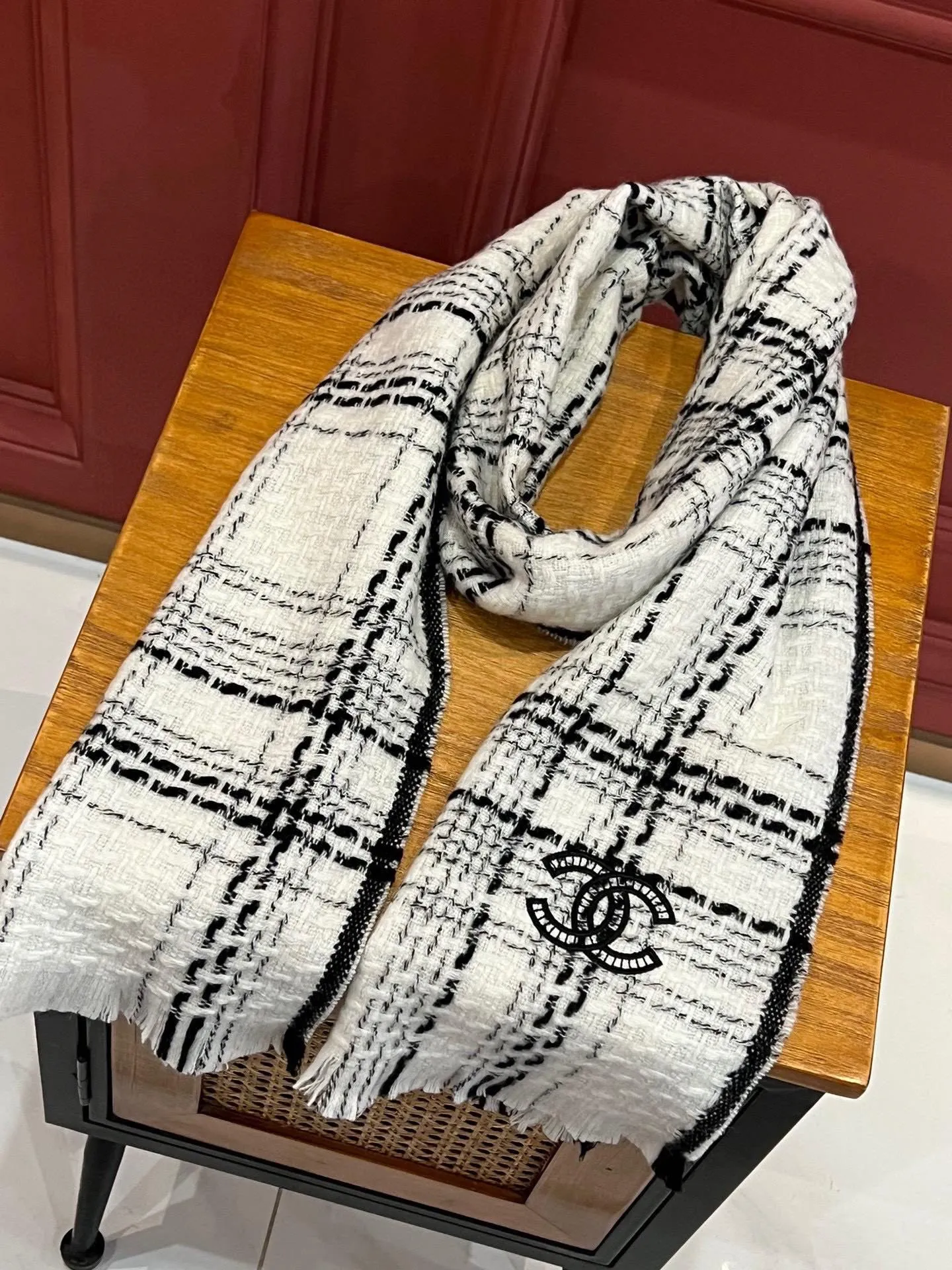 【CHANEL  シャネル 】スカーフ185*30CM 241107
