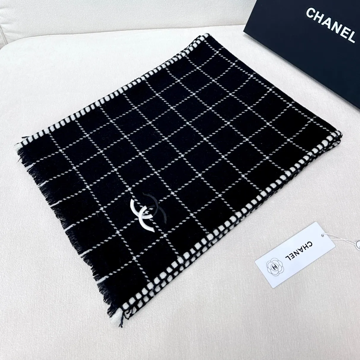 【CHANEL  シャネル 】スカーフ38*185CM 241107