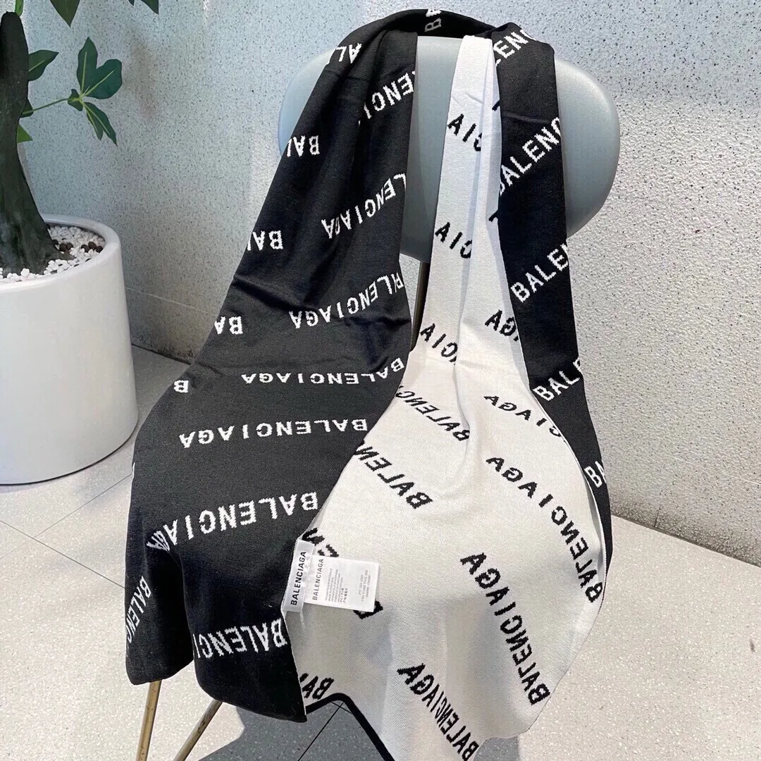 【BALENCIAGA   バレンシアガ】スカーフ32*180CM  241109