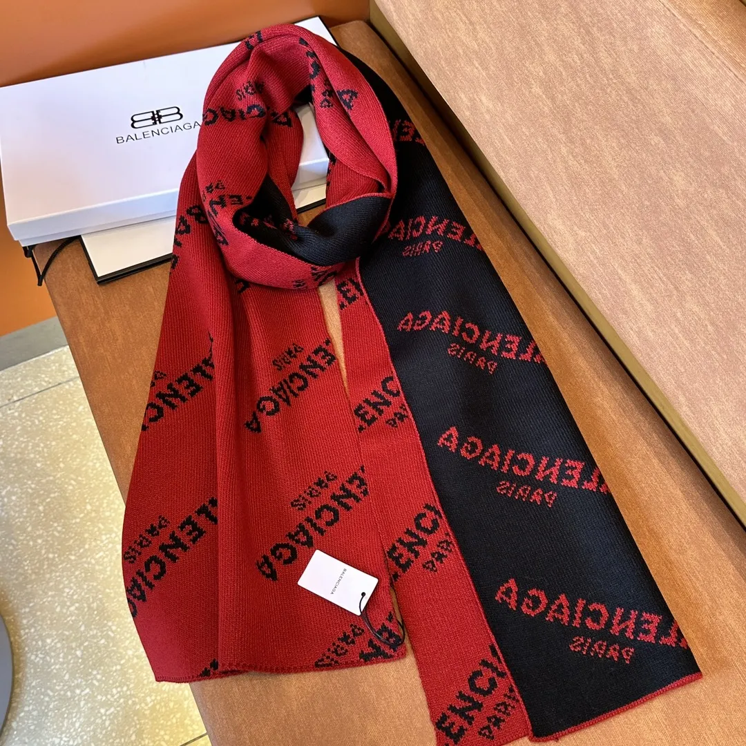 【BALENCIAGA   バレンシアガ】スカーフ38*220CM  241109