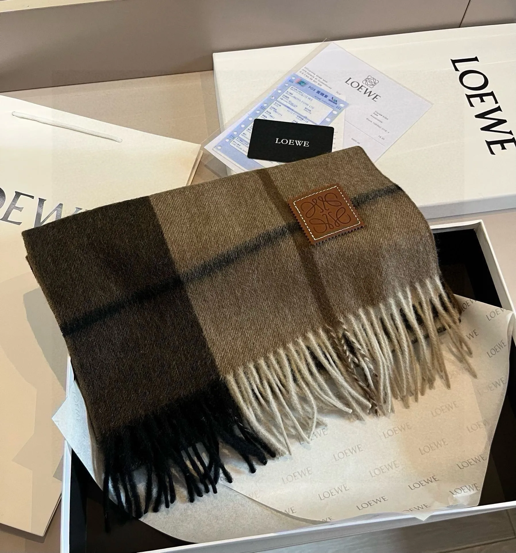【LOEWE ロエベ】スカーフ 30*180CM   241207