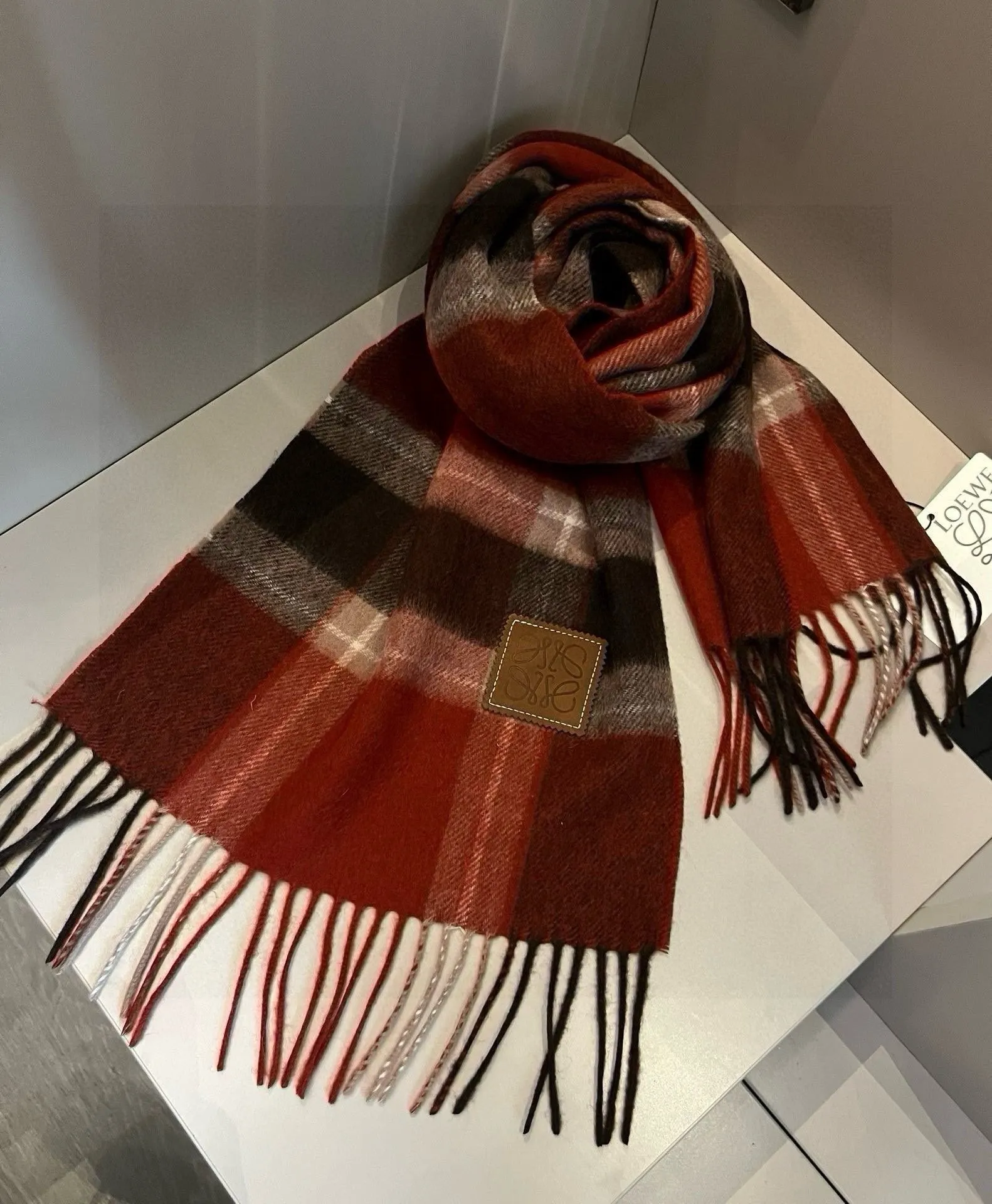 【LOEWE ロエベ】スカーフ 30*180CM   241207