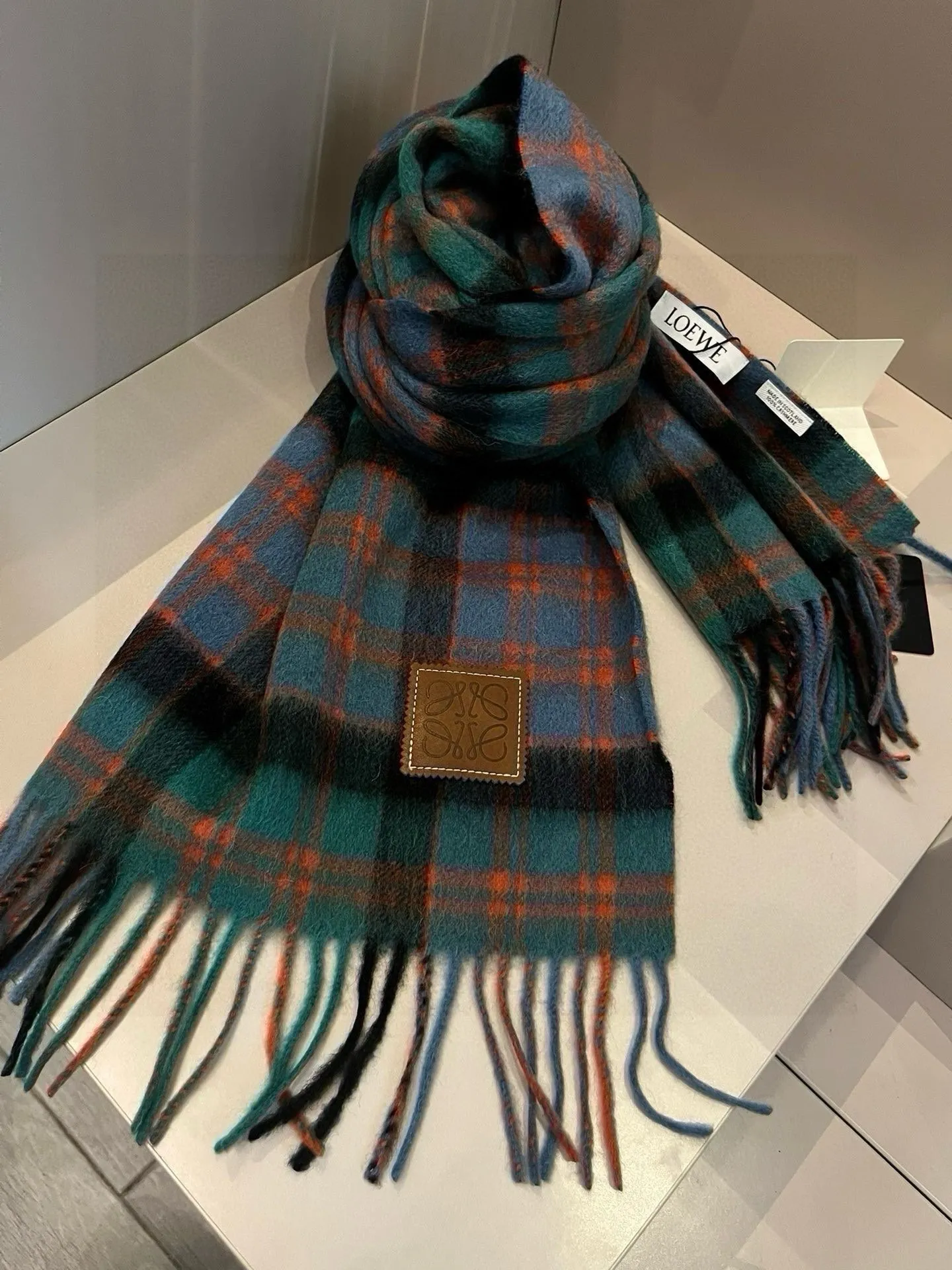 【LOEWE ロエベ】スカーフ 30*180CM   241207