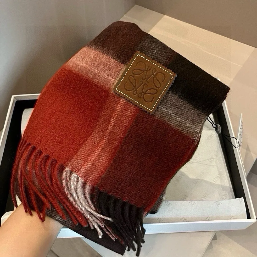 【LOEWE ロエベ】スカーフ 30*180CM   241207