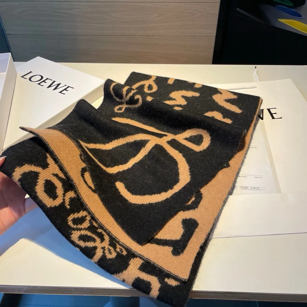 【LOEWE ロエベ】スカーフ 30*190CM   241109