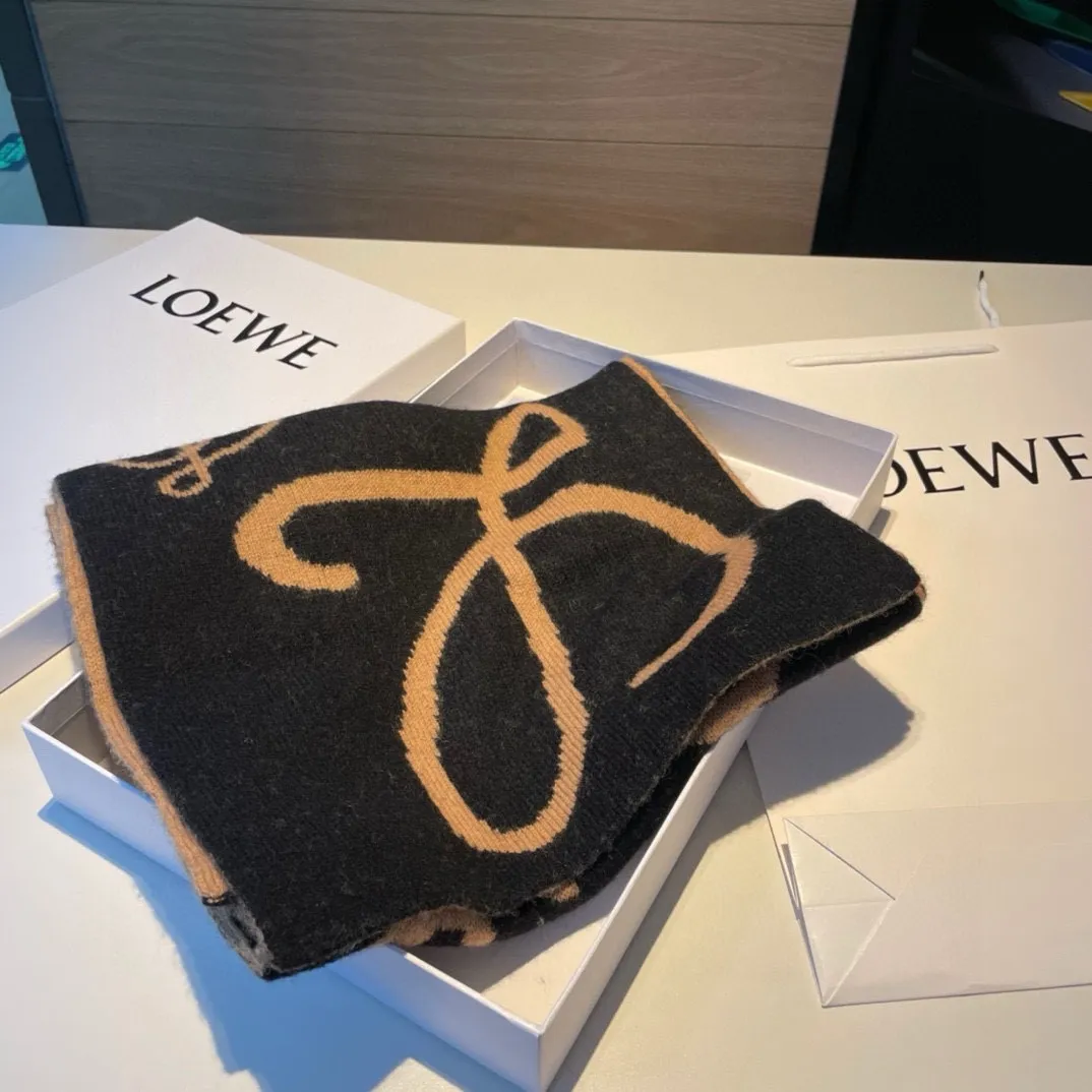 【LOEWE ロエベ】スカーフ 30*190CM   241109