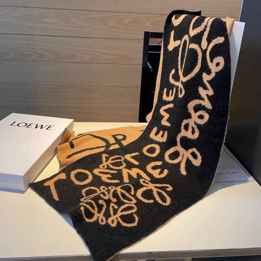 【LOEWE ロエベ】スカーフ 30*190CM   241109