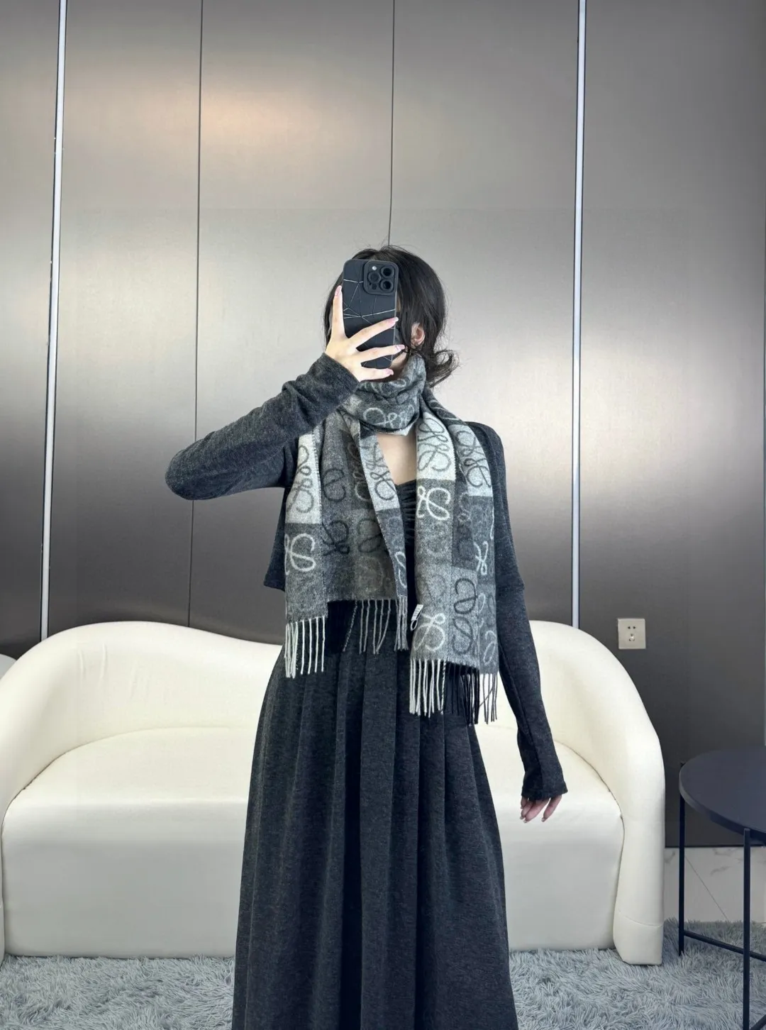 【LOEWE ロエベ】スカーフ40*200CM   241109