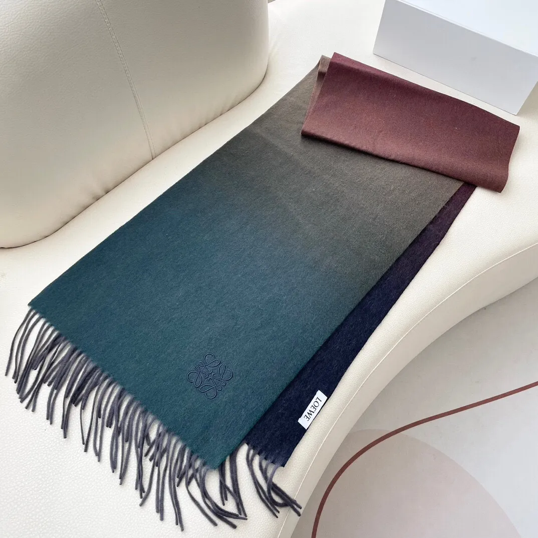 【LOEWE ロエベ】スカーフ32*180CM   241109