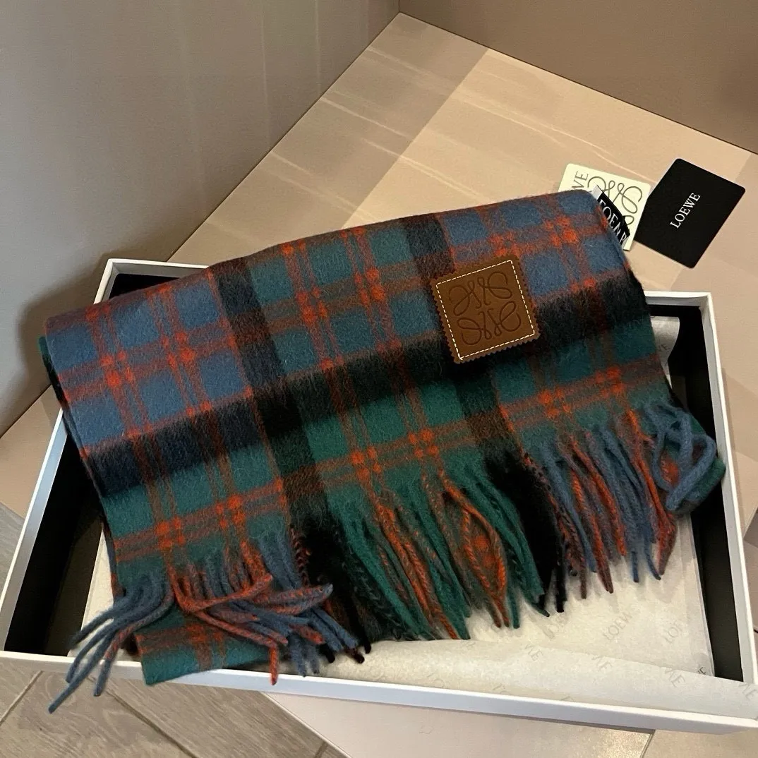【LOEWE ロエベ】スカーフ30*180CM   241109