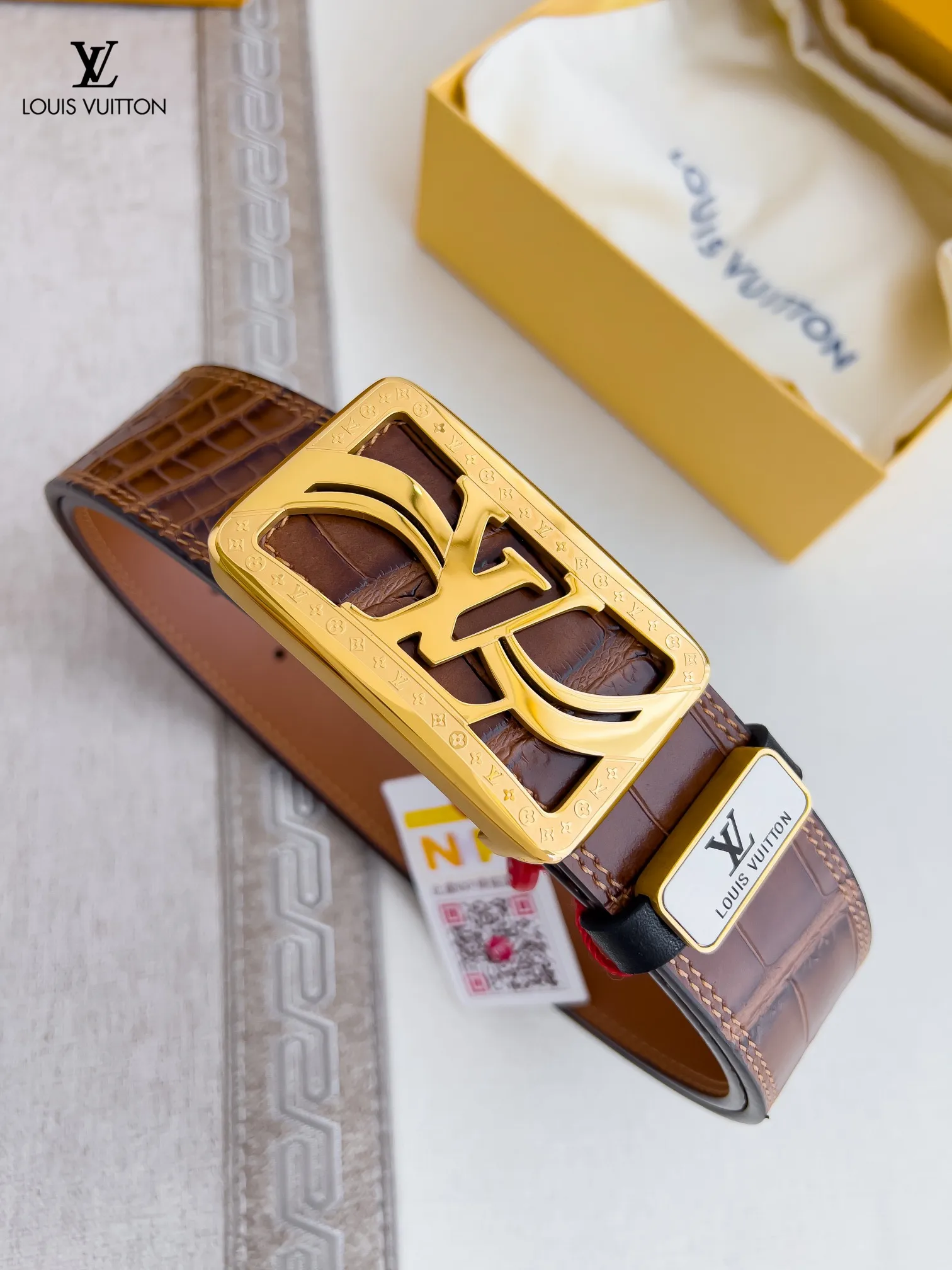 LV【LOUIS VUITTON】(ルイヴィトン) 3.8cmベルト メンズ  240903