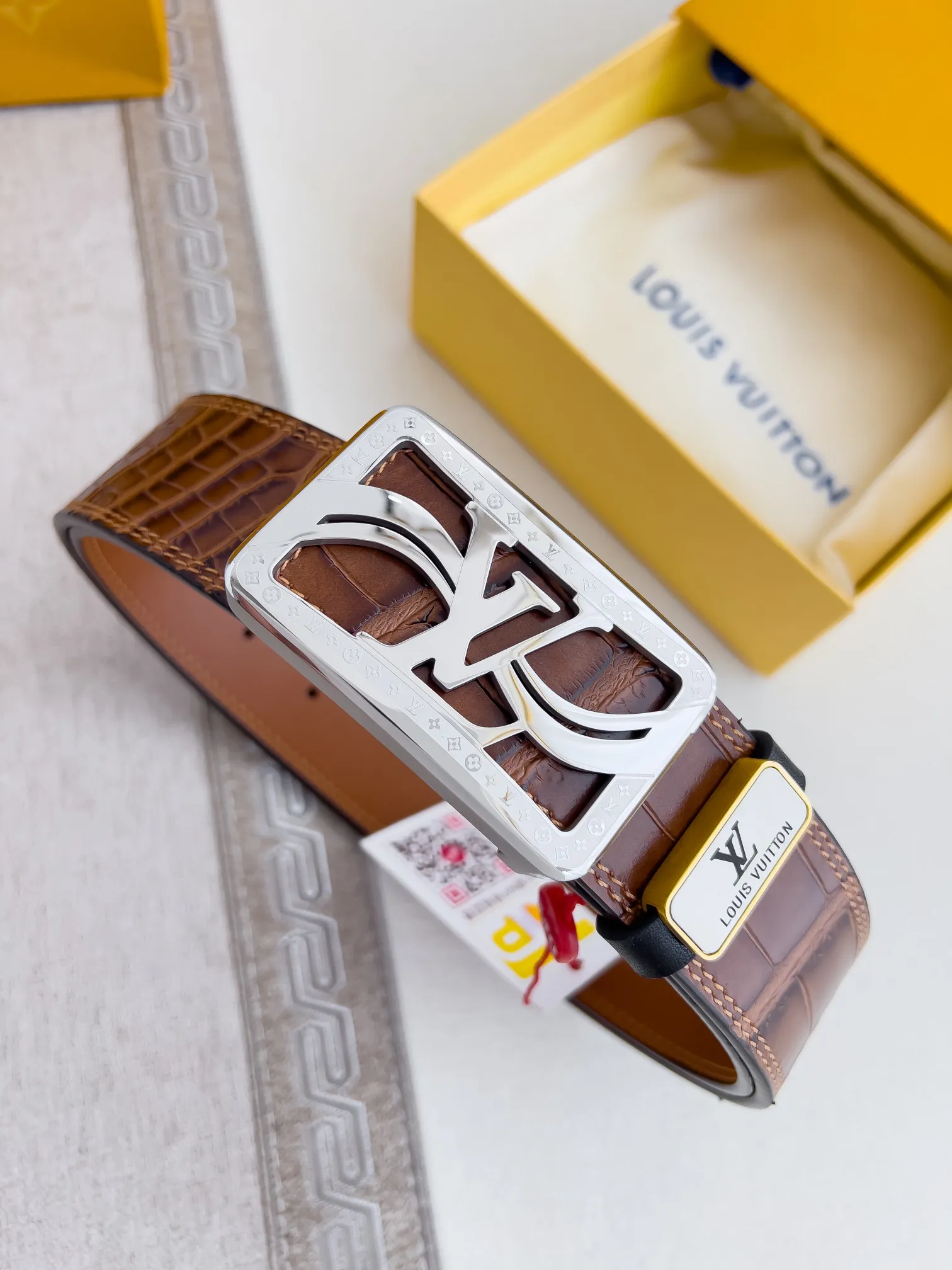 LV【LOUIS VUITTON】(ルイヴィトン) 3.8cmベルト メンズ  240903