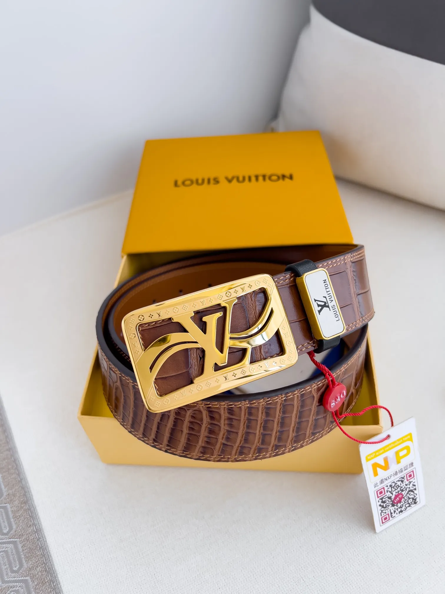 LV【LOUIS VUITTON】(ルイヴィトン) 3.8cmベルト メンズ  240903