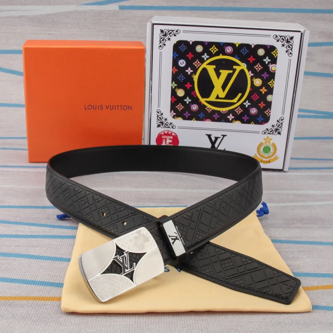 LV【LOUIS VUITTON】(ルイヴィトン) 3.8cmベルト メンズ  240903
