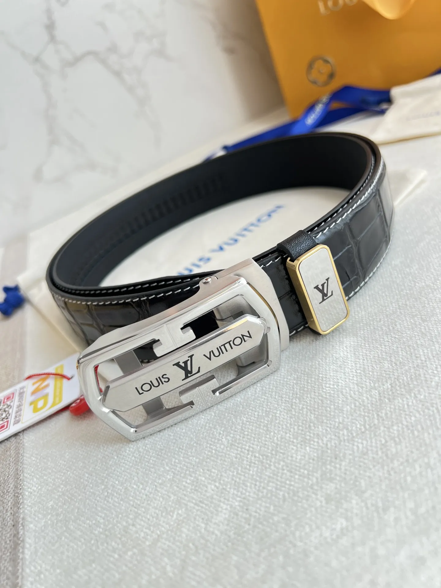 【LOUIS VUITTON】(ルイヴィトン) 3.5cmベルト メンズ