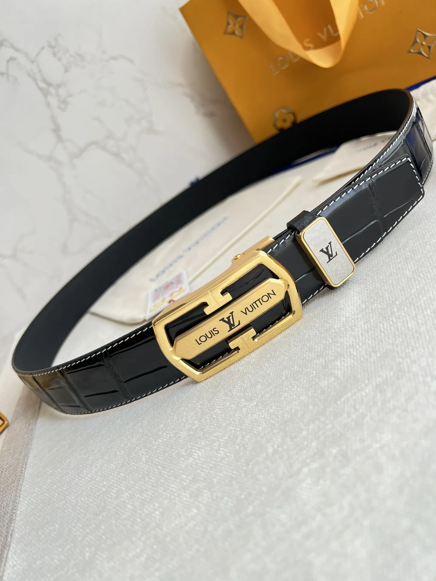 【LOUIS VUITTON】(ルイヴィトン) 3.5cmベルト メンズ