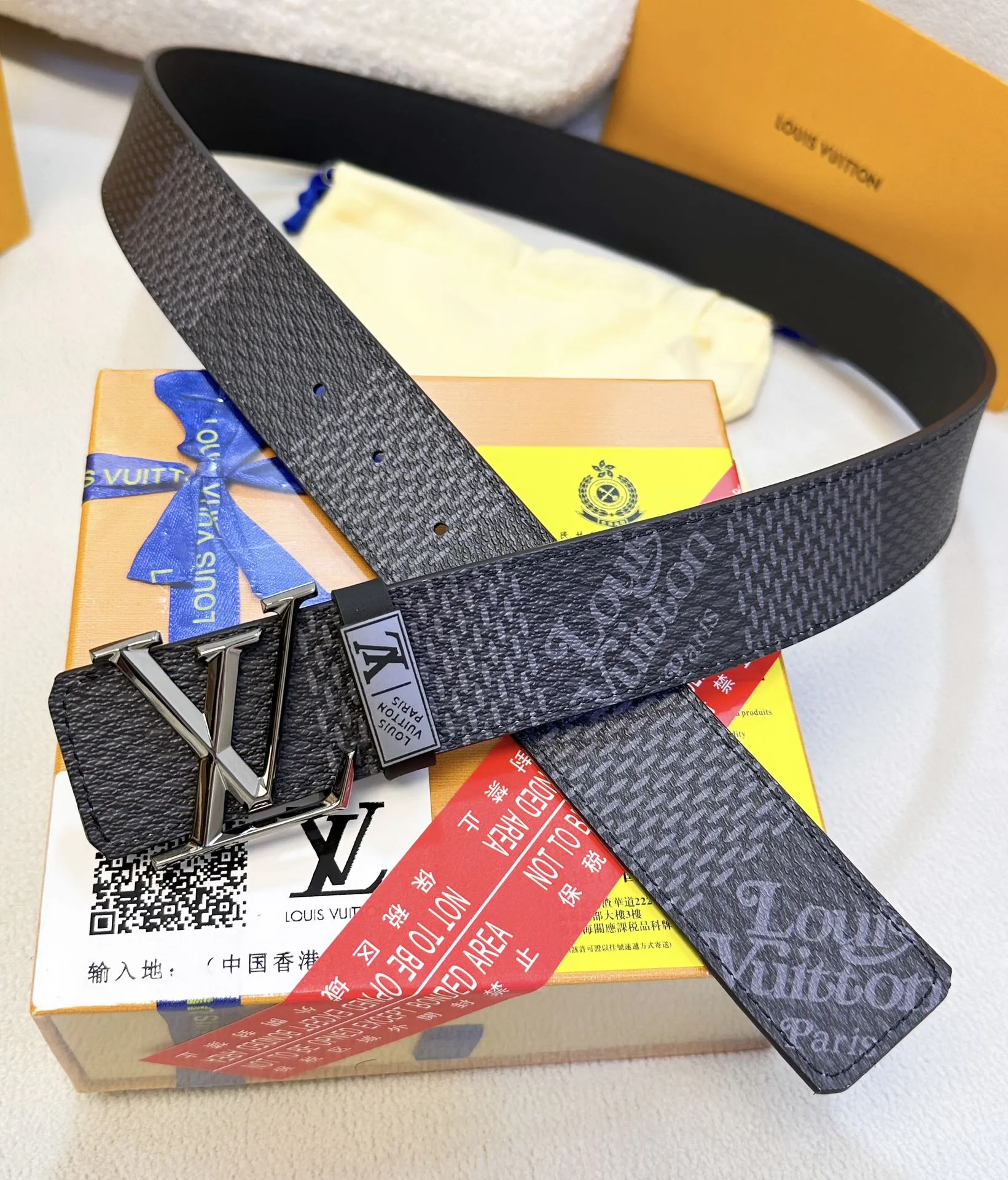 【LOUIS VUITTON】(ルイヴィトン) 3.8cmベルト メンズ