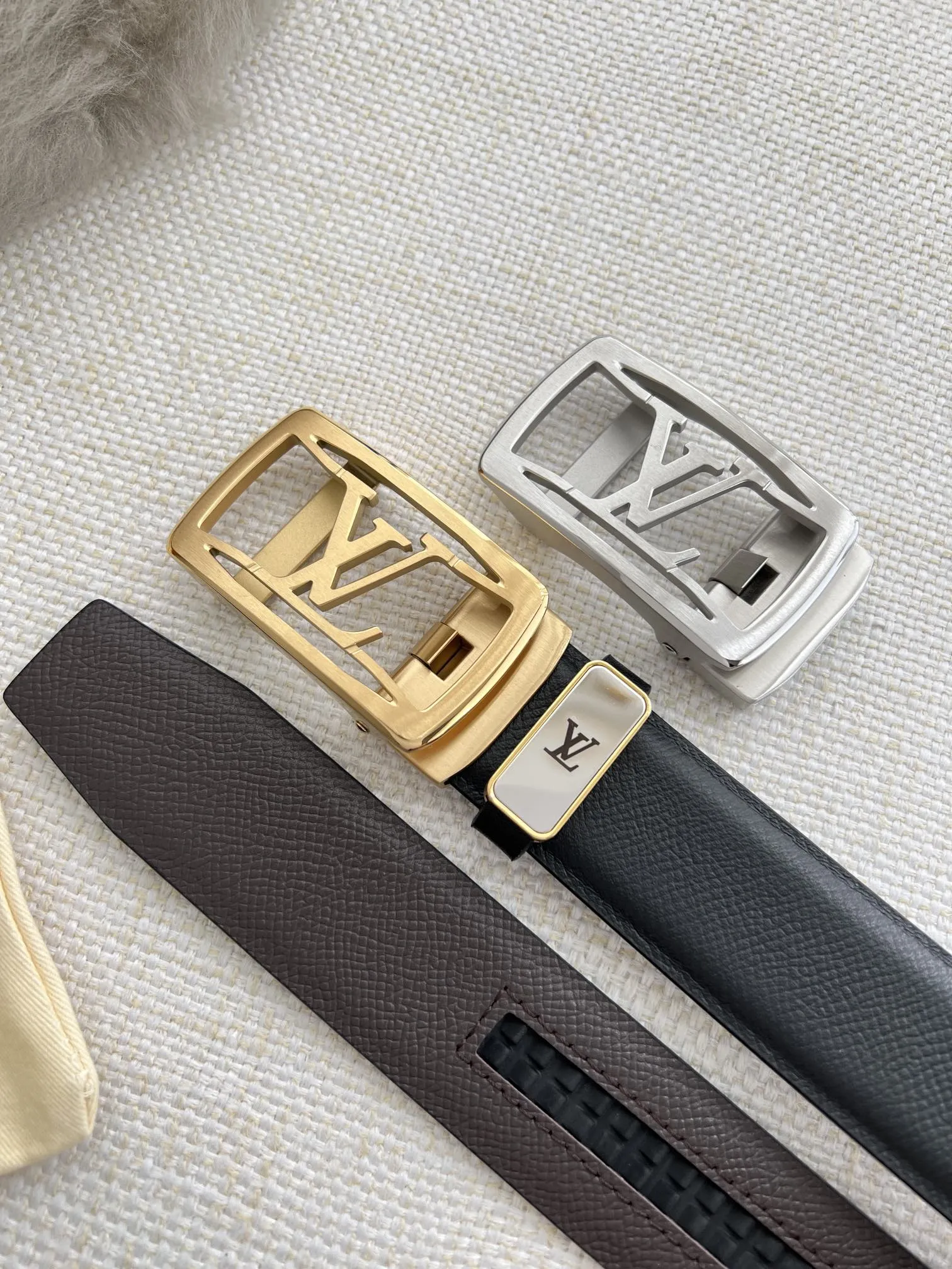【LOUIS VUITTON】(ルイヴィトン) 3.5cmベルト メンズ