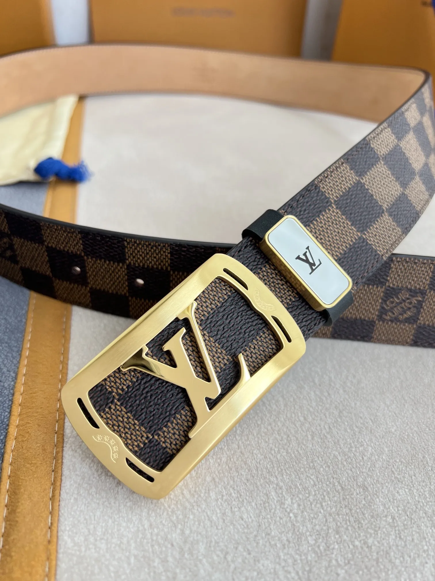 【LOUIS VUITTON】(ルイヴィトン) 3.8cm   ベルト メンズ