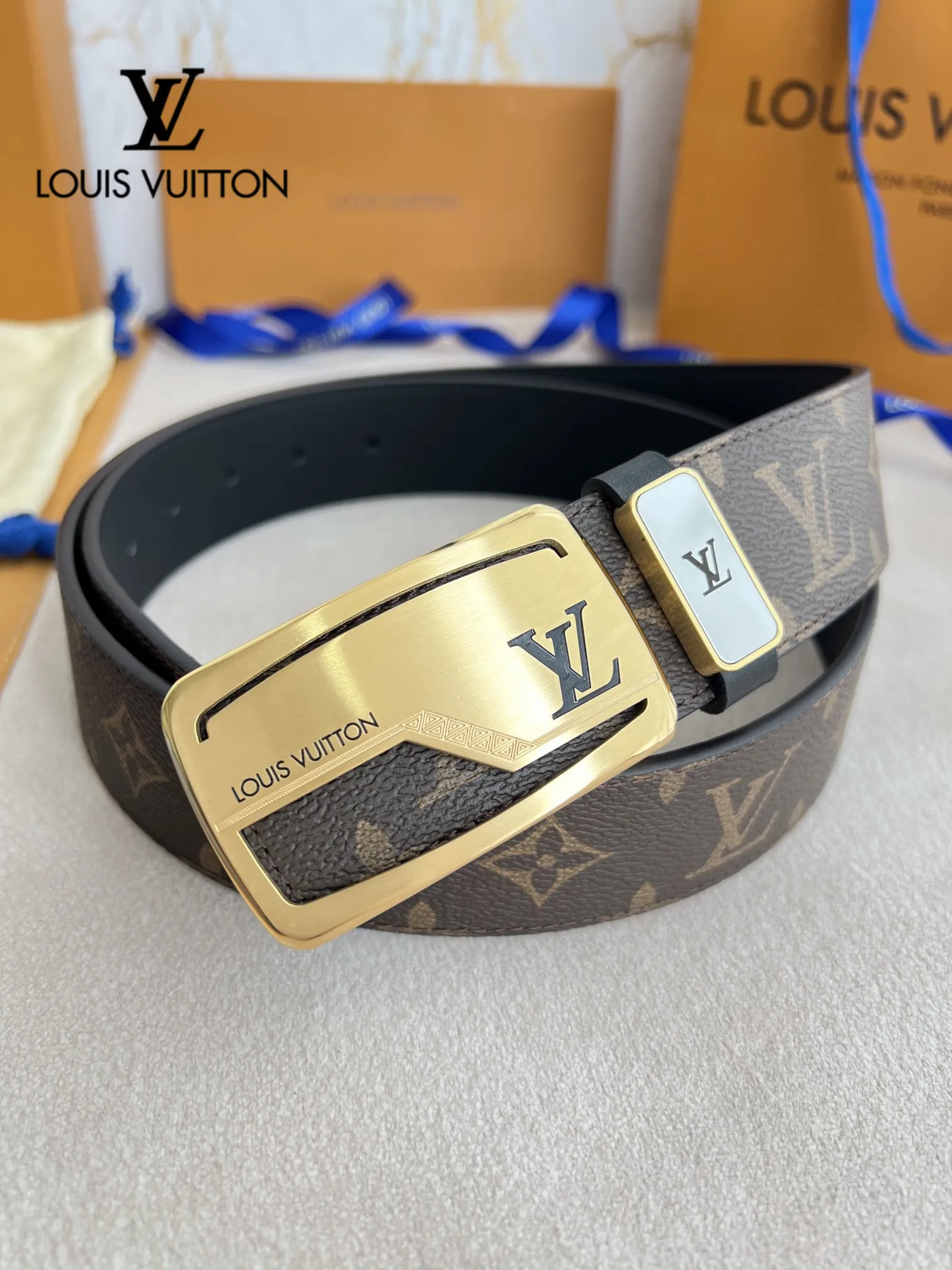 【LOUIS VUITTON】(ルイヴィトン) 3.8cm   ベルト メンズ
