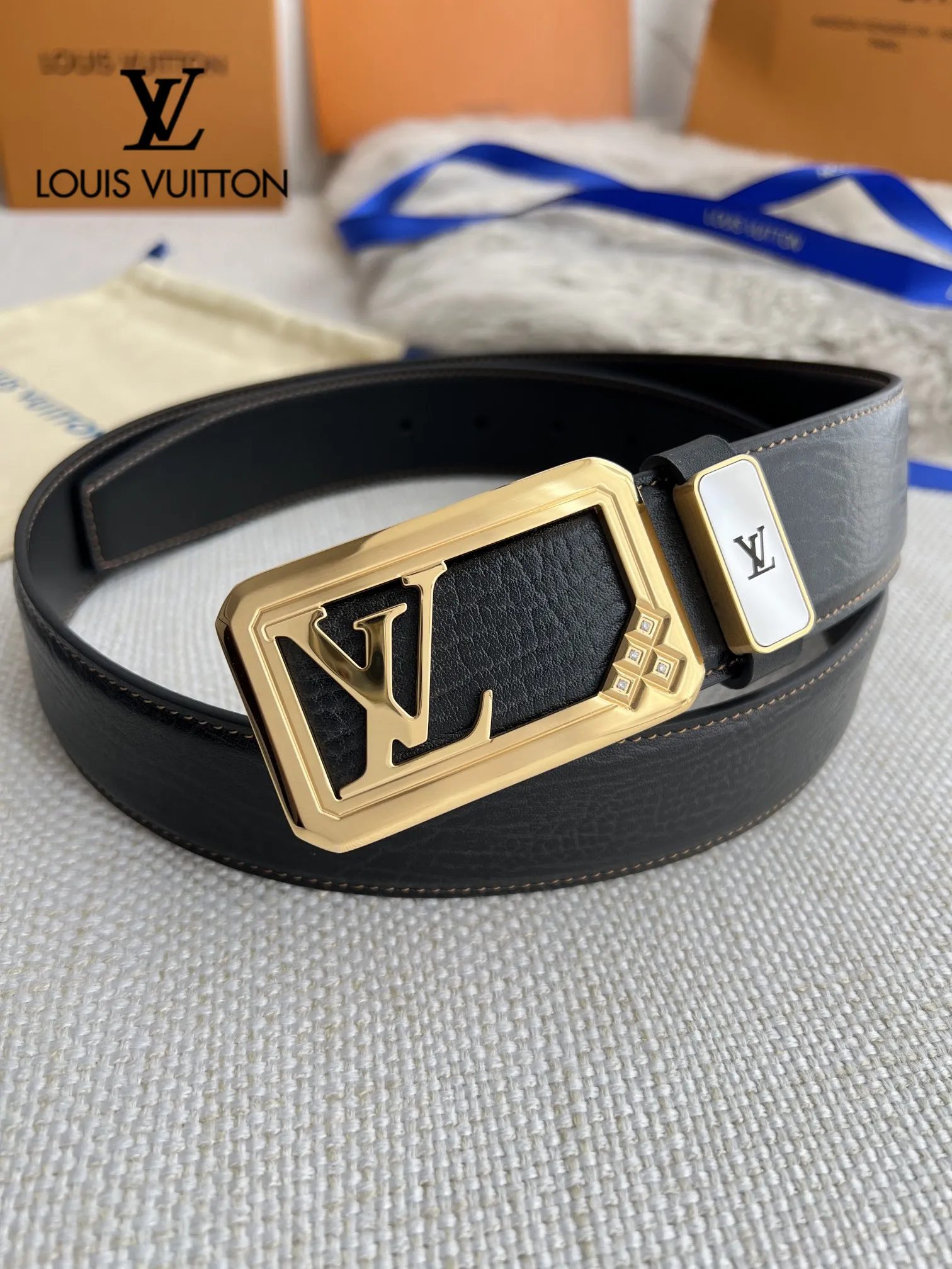 【LOUIS VUITTON】(ルイヴィトン) 3.8cm   ベルト メンズ