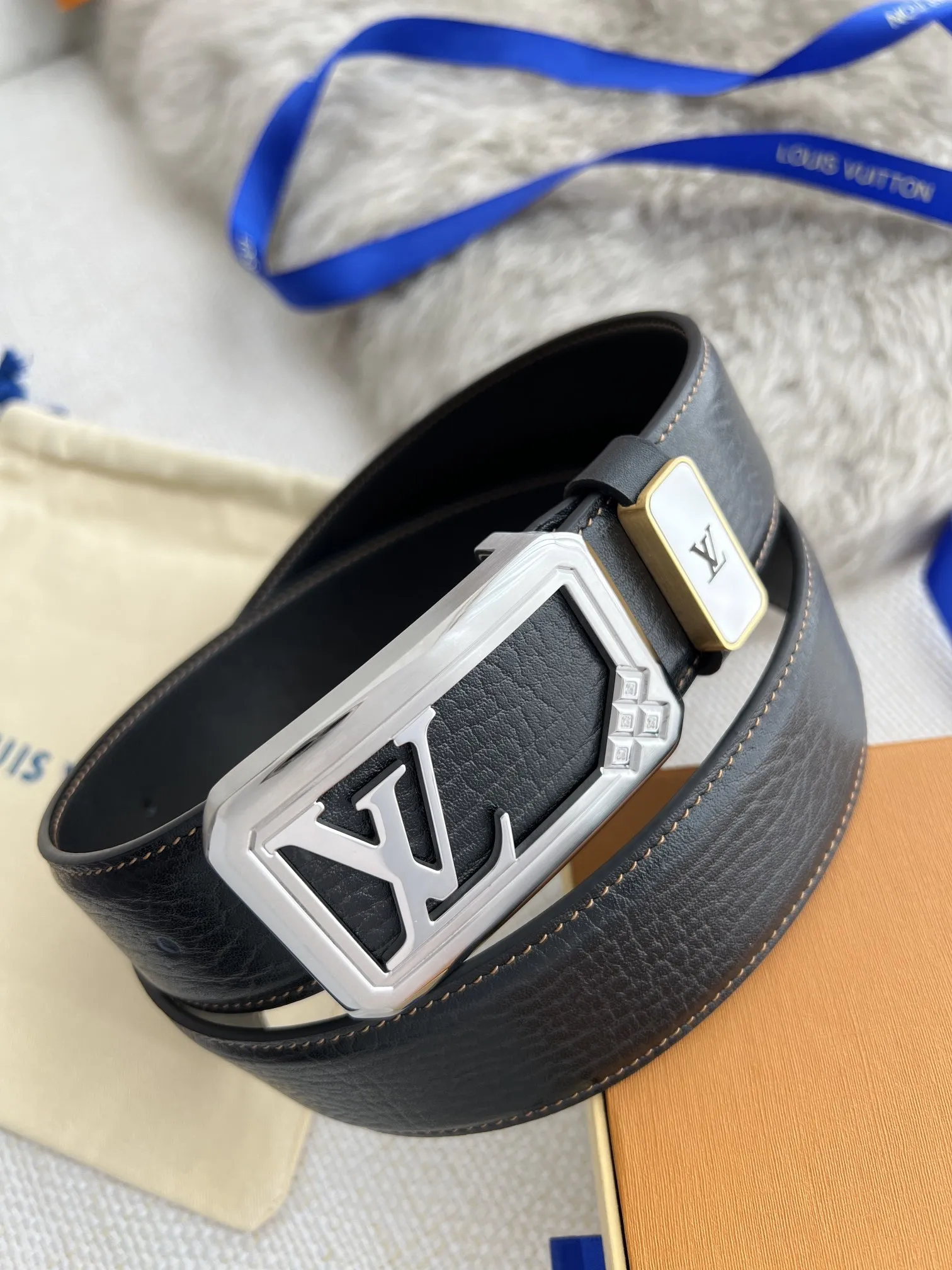 【LOUIS VUITTON】(ルイヴィトン) 3.8cm   ベルト メンズ