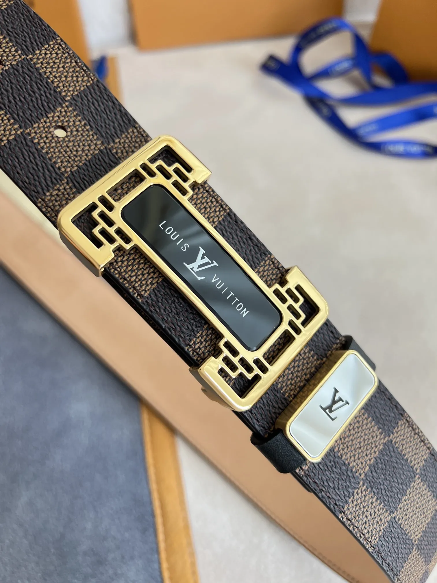 【 LOUIS VUITTON】(ルイヴィトン) 3.8cmベルト メンズ