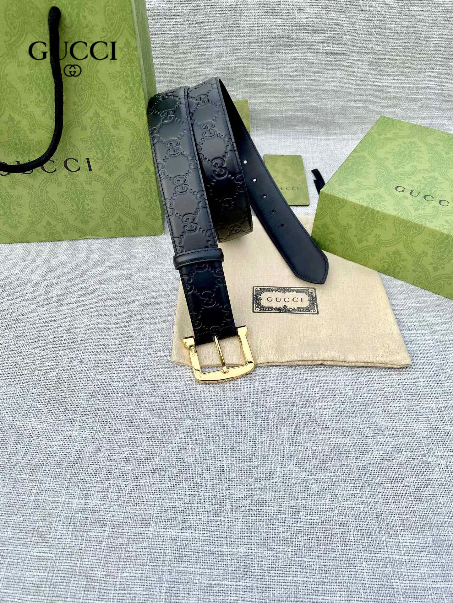 【GUCCI】(クッチ) 4cmベルト メンズ