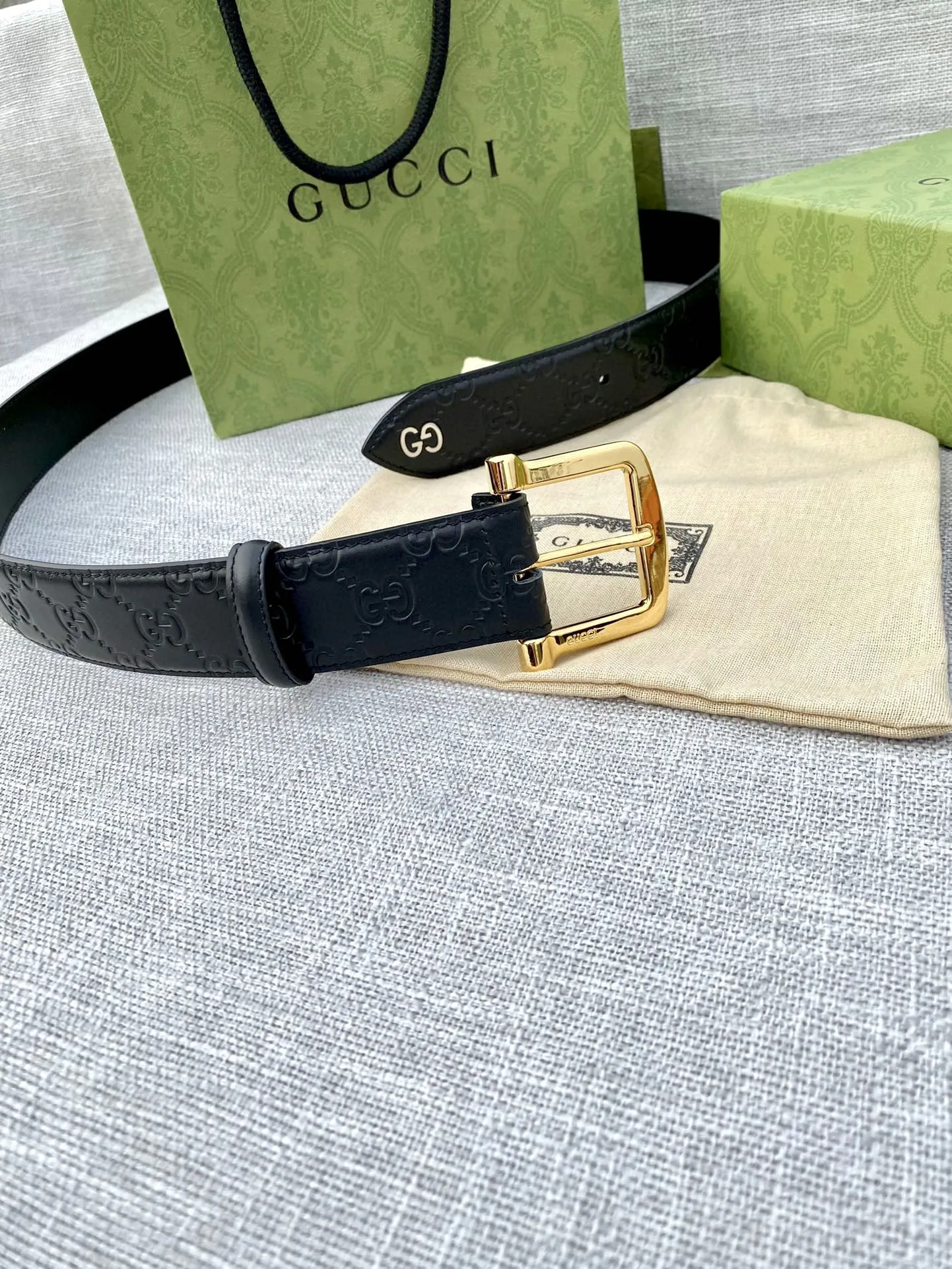 【GUCCI】(クッチ) 4cmベルト メンズ