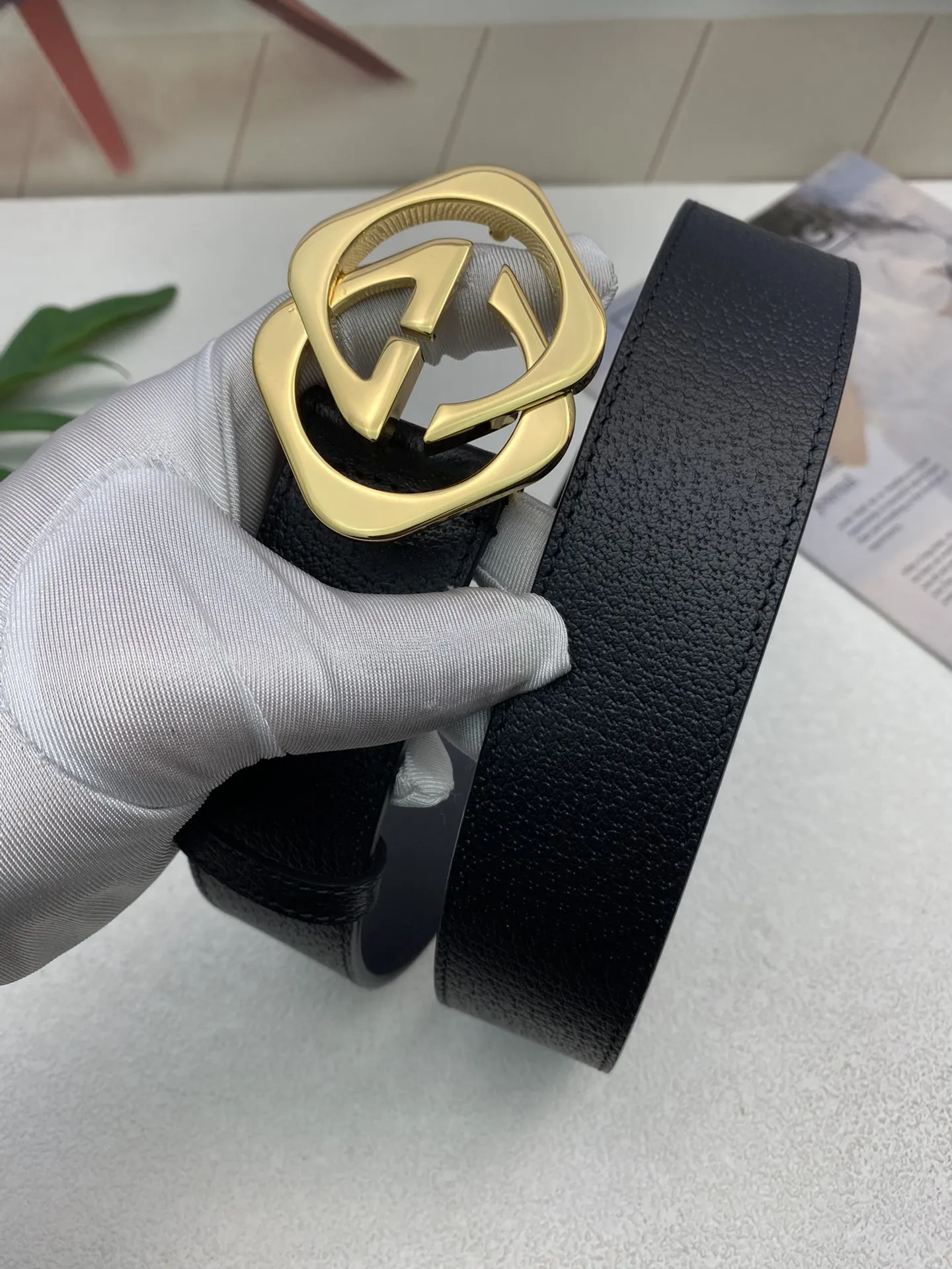 【GUCCI】(クッチ) 3.8cm   ベルト メンズ