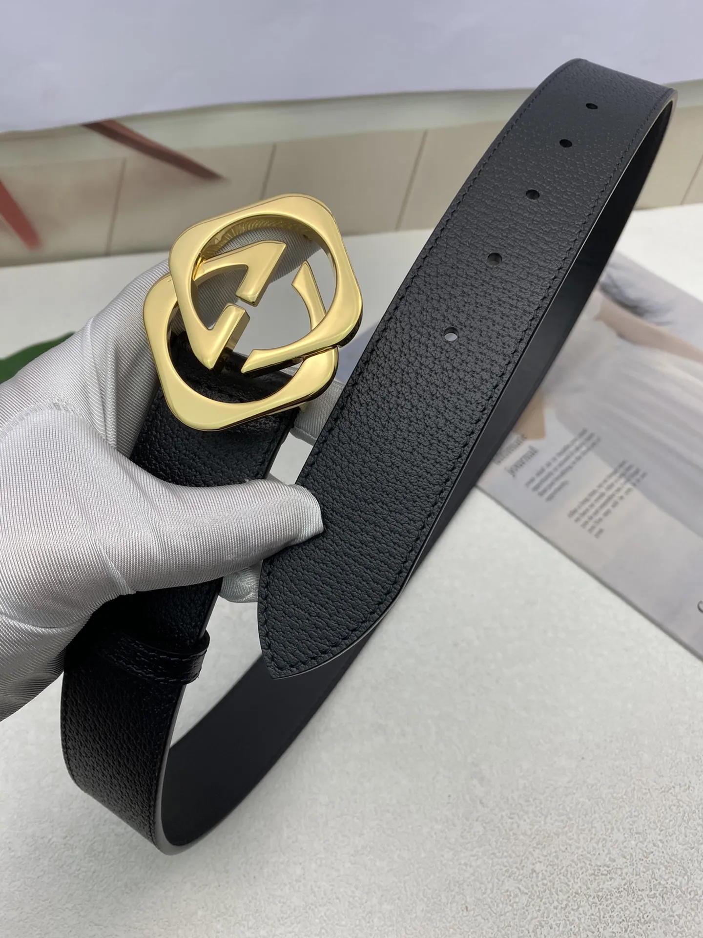 【GUCCI】(クッチ) 3.8cm   ベルト メンズ