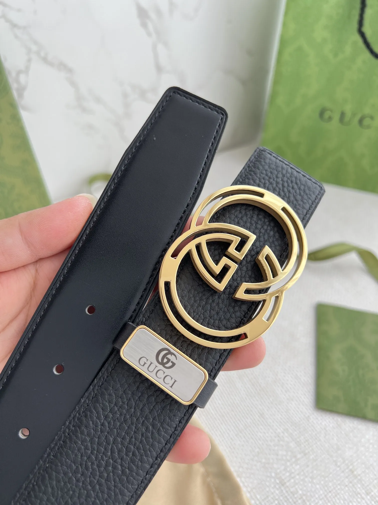 【GUCCI】(クッチ) 3.8cm   ベルト メンズ