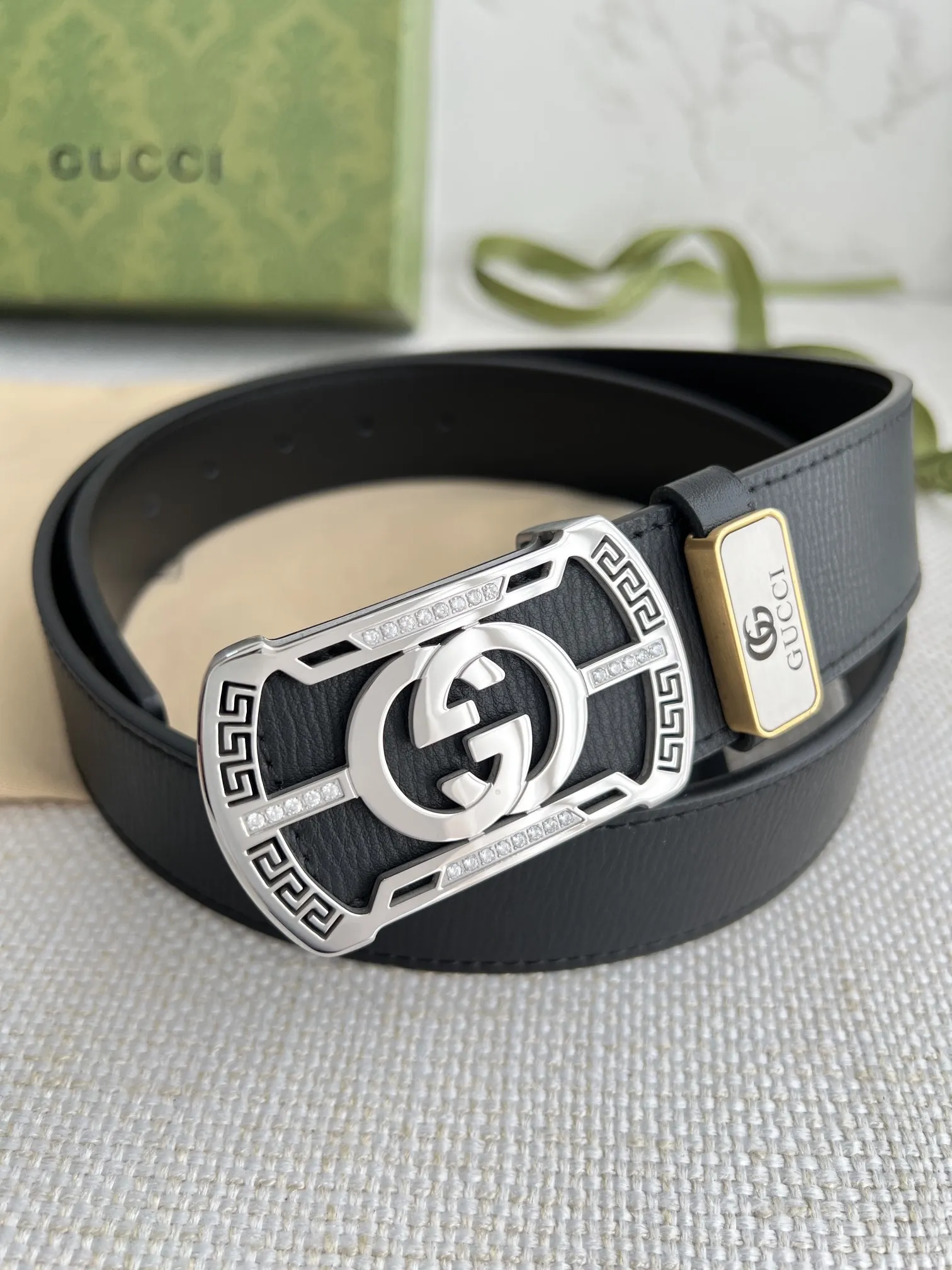 【GUCCI】(クッチ) 3.8cm   ベルト メンズ