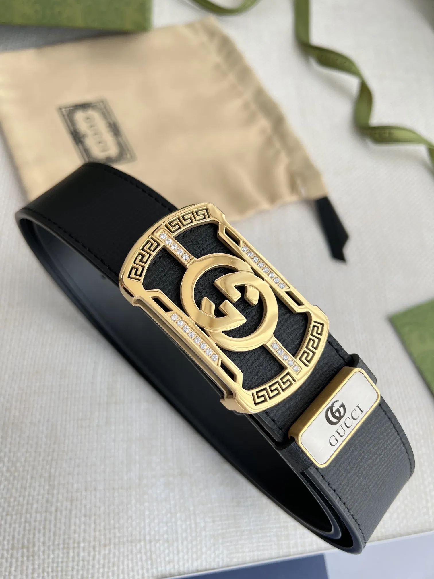 【GUCCI】(クッチ) 3.8cm   ベルト メンズ