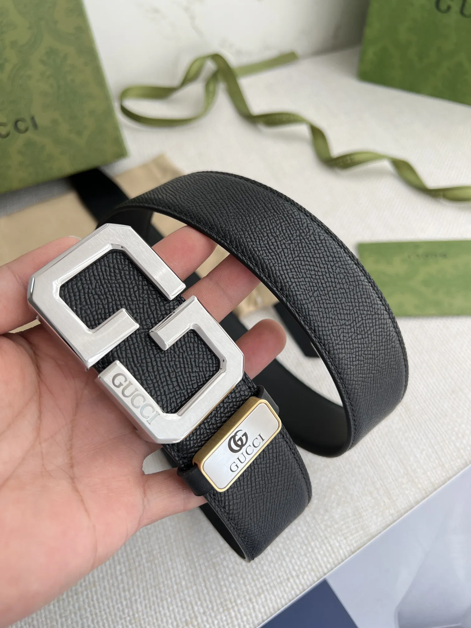 【GUCCI】(クッチ) 3.8cm   ベルト メンズ